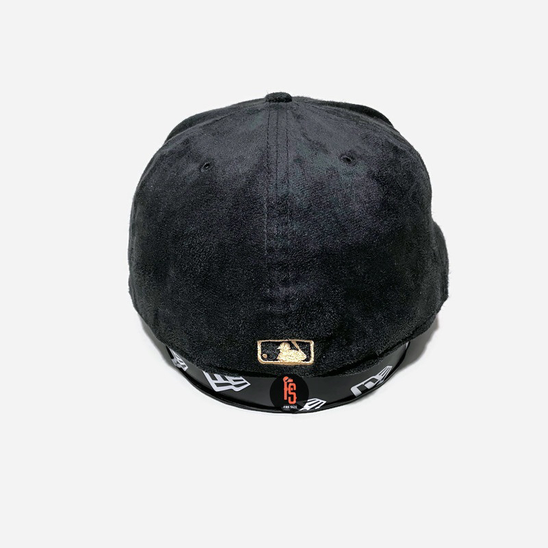 TOPI NEW ERA ORIGINAL 5950 SUEDE NEW YORK METS BLACK CAMEL