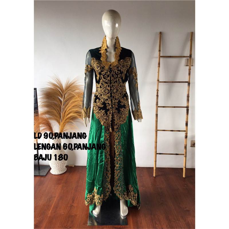 kebaya pengantin hijah botol