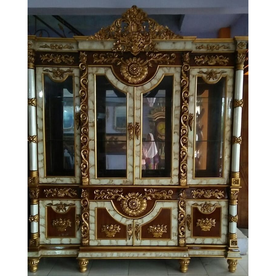 Lemari Pajangan Hias 4 Pintu Bahan Kayu Jati Finishing Natural Kombinasi Marmer