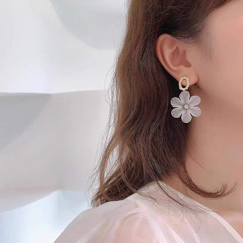 Sayishop Anting Wanita Flower Shape Anting Tusuk Korea Fashion Sederhana Gaya Aksesoris Wanita