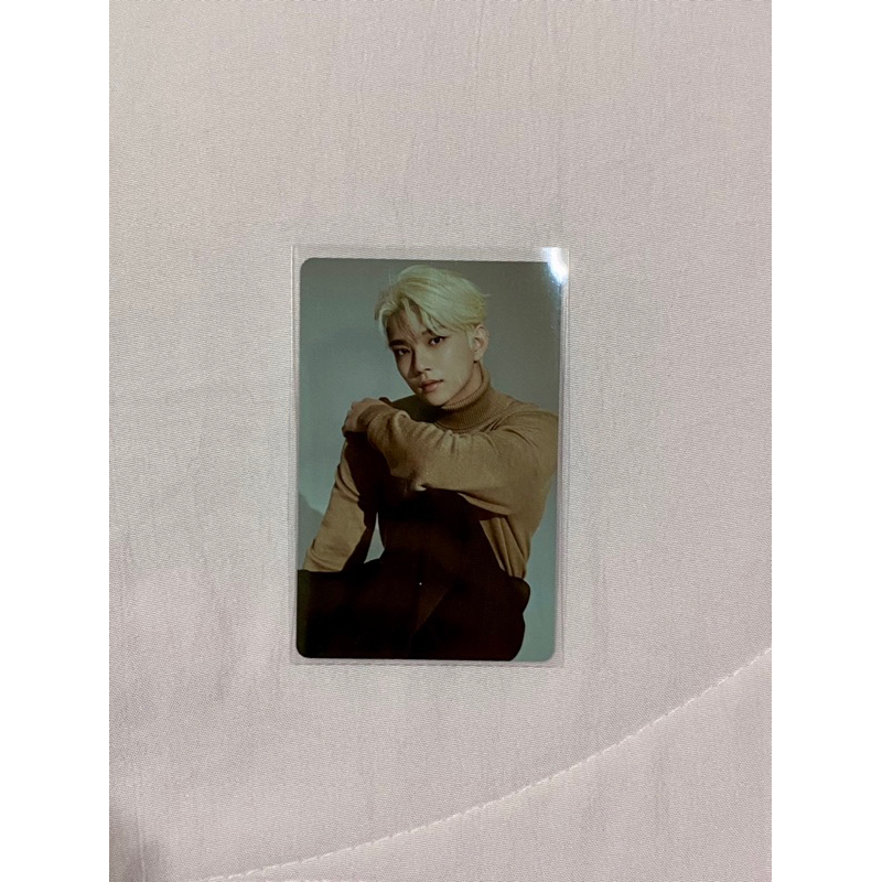 Seventeen Joshua Incomplete DVD Photocard