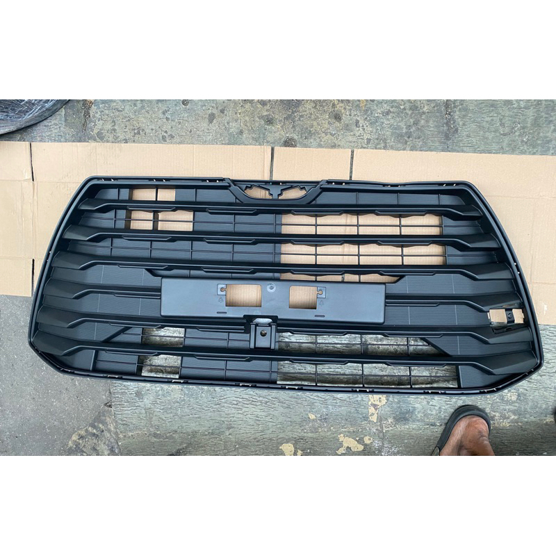Grill ram bemper Avanza 2022