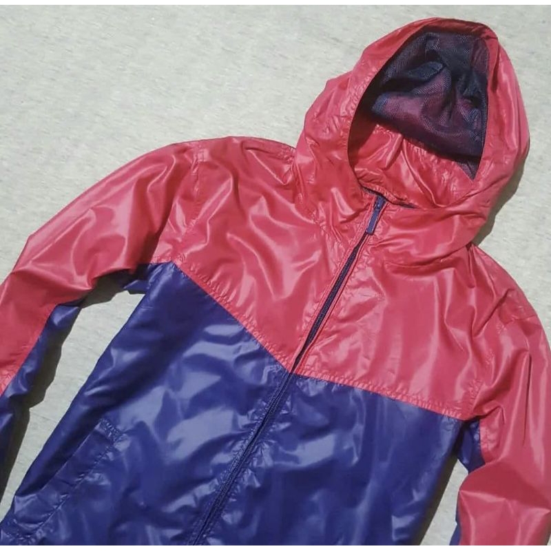 Jaket Running-Windbreaker UNIQLO