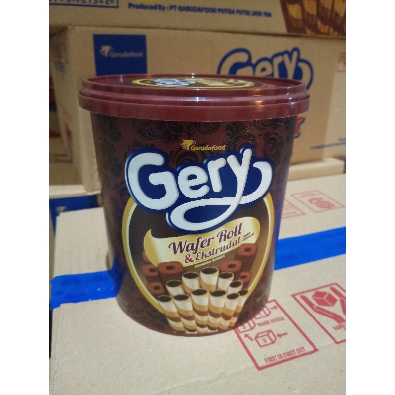 

gery wafer roll extrudat rasa coklat kemasan 350gr