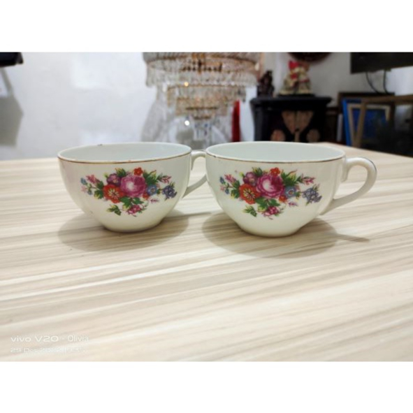 Cangkir Keramik Bunga Bunga Kuno Jadul Antik