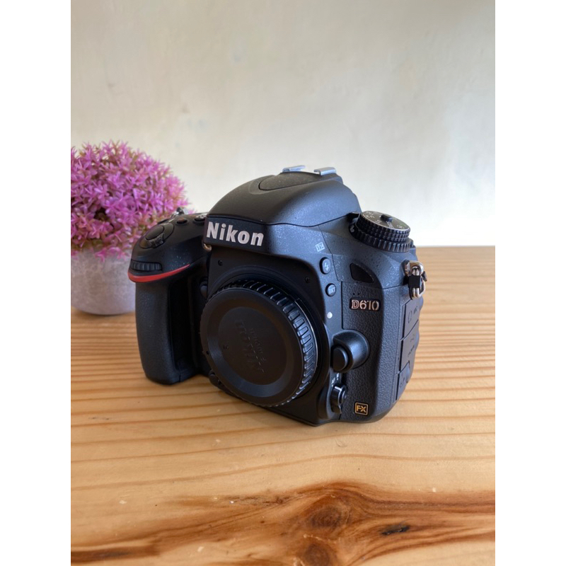 Nikon D610 Body Only Free BG Sc 8rb Ngedof