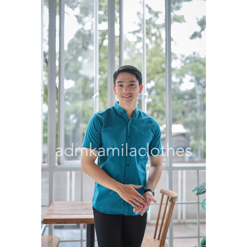 Kemeja pria cowok polos slimfit kasual basic HeM lengan pendek biru tosca