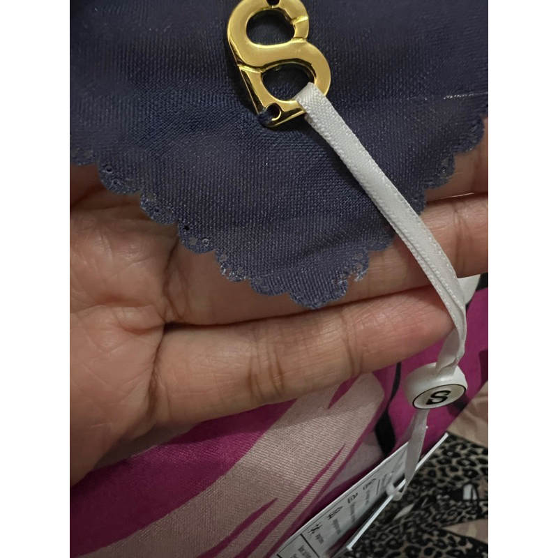 Buttonscarves Tapis Square Oxford Blue (navy)