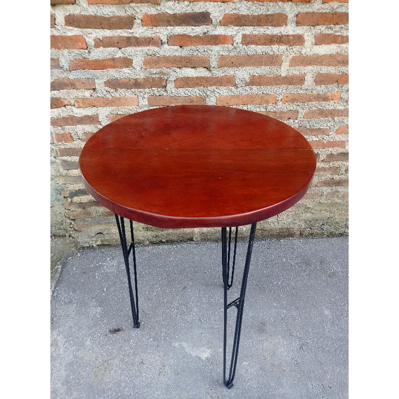 meja bar/meja coffee shop/meja cafe (d:30 cm, t:75 cm)