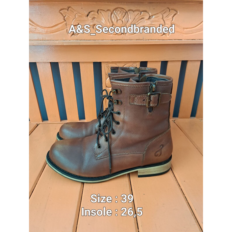 SEPATU BOOTS SECOND BRANDED/ SEPATU BOOTS KULIT ASLI