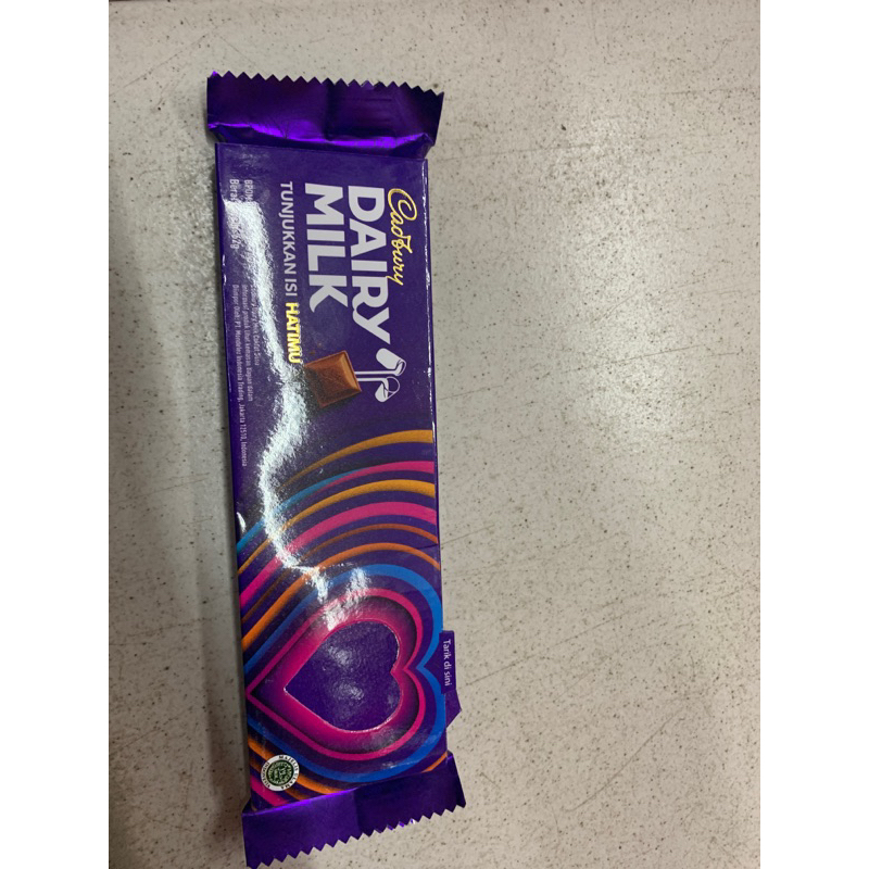 

Coklat dairy milk 62g,90g