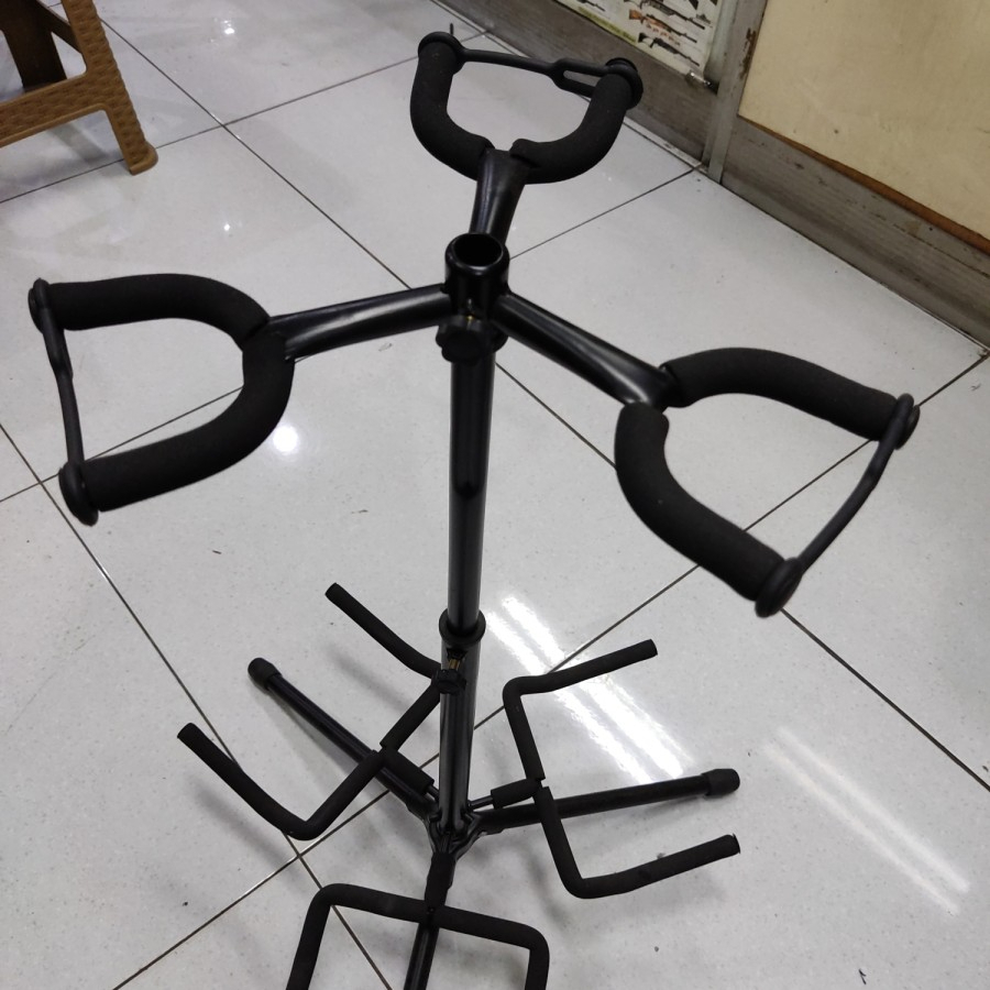 Stand Gitar Triple Paladin - SG 16