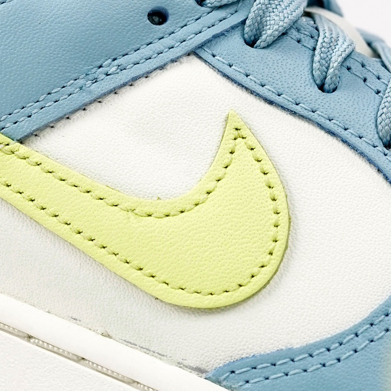 Dunk Low Ocean Bliss Womens