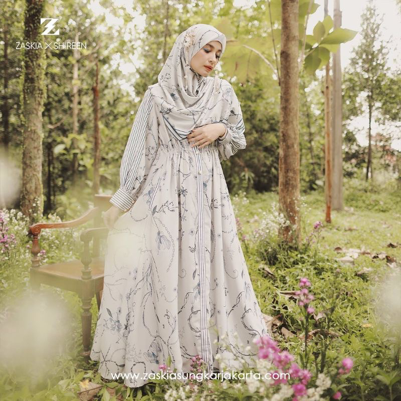 dandelion dress by zaskia sungkar M