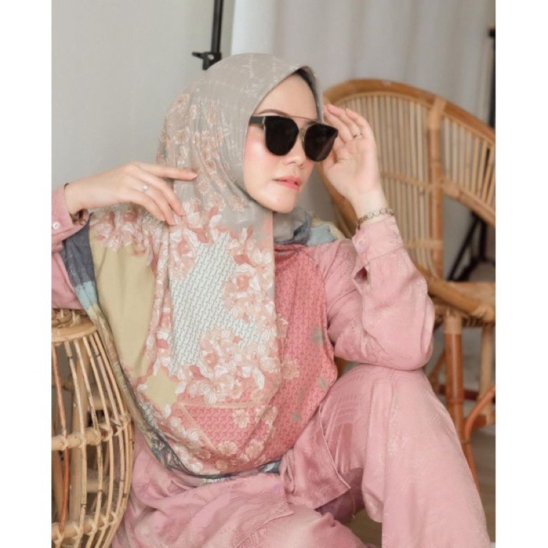 JGN DI CO ria miranda x dewi sandra scarf preloved - forsy dusty pink