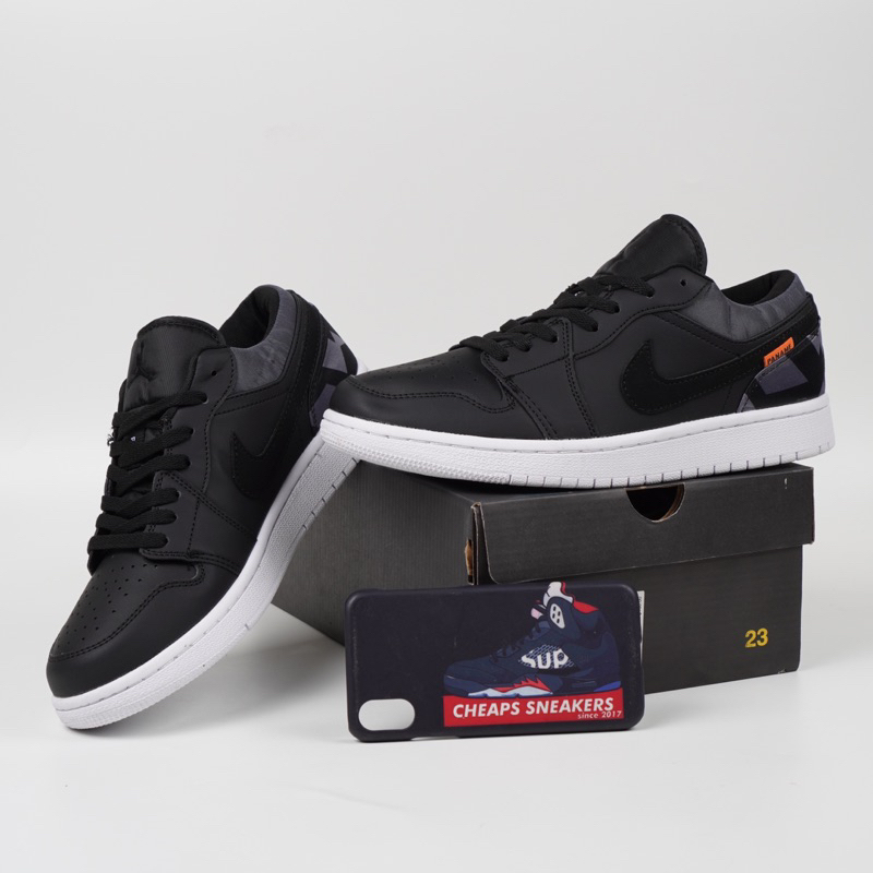 NIKE AIR JORDAN 1 LOW x PSG BLACK WHITE