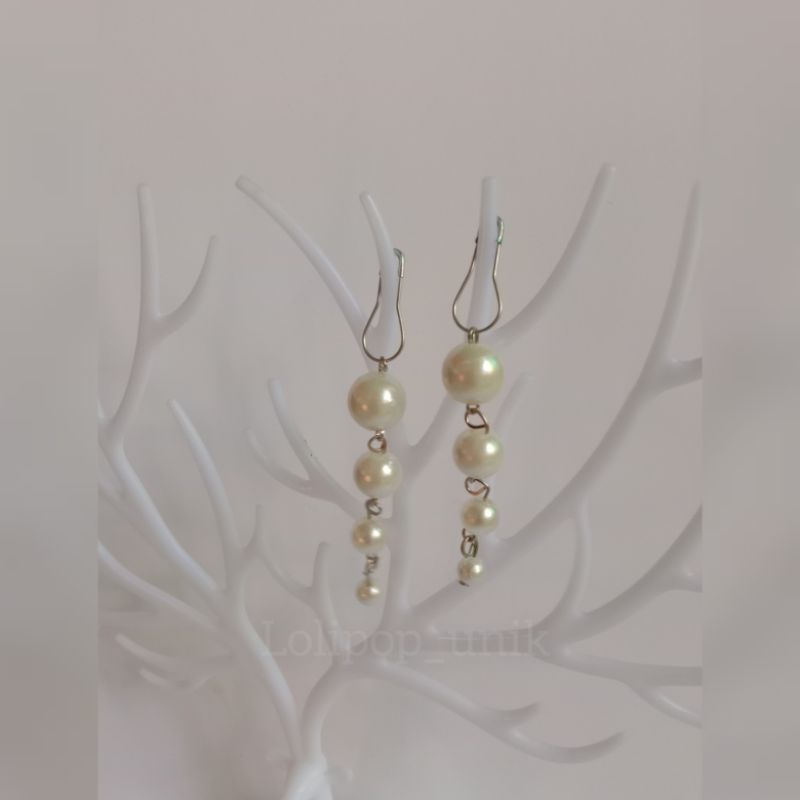 anting hijab mutiara