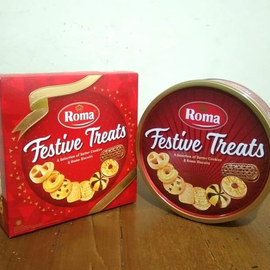 

Roma Festive Treats 675gr FREE BUBBLE