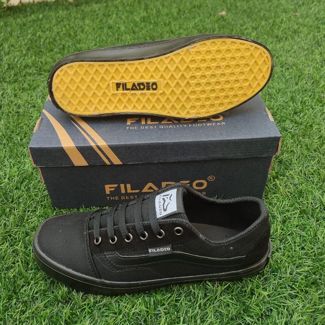 SEPATU FILADEO FULL HITAM 66 FREE BOX REAL PICT