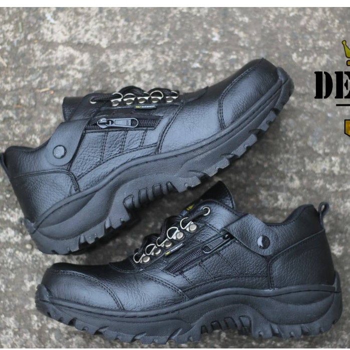 ENOZ X AXE - Sepatu Safety Low Boots Pria Kulit Asli Original Sepatu Sefty Bots Ujung Besi Tracking Touring Adventure Cowok Keren Branded Casual Kasual Formal Kerja