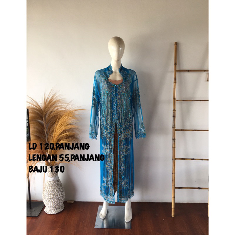 kebaya pengantin jumbo biru