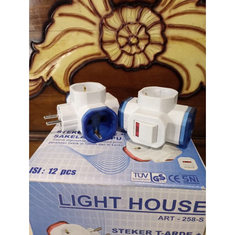 STEKER T-ARDE + SAKLAR LAMPU / STOP KONTAK 3 LUBANG / STEKER T CABANG 3