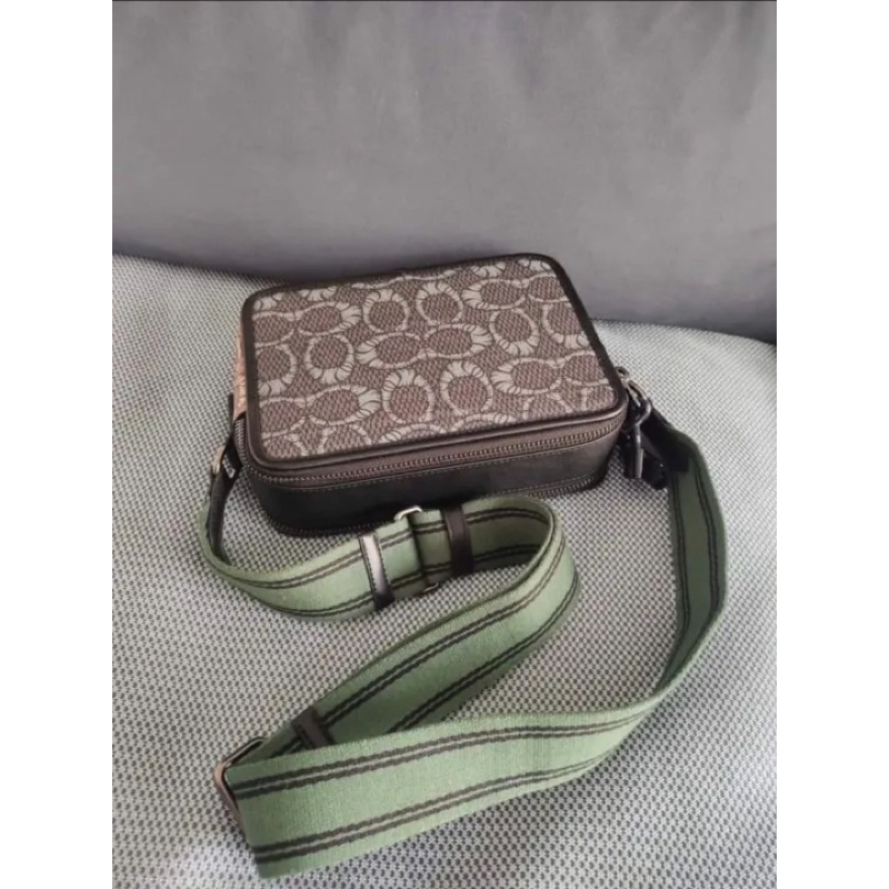 Coach Charter Crossbody In Signature Jacquard (C6929)