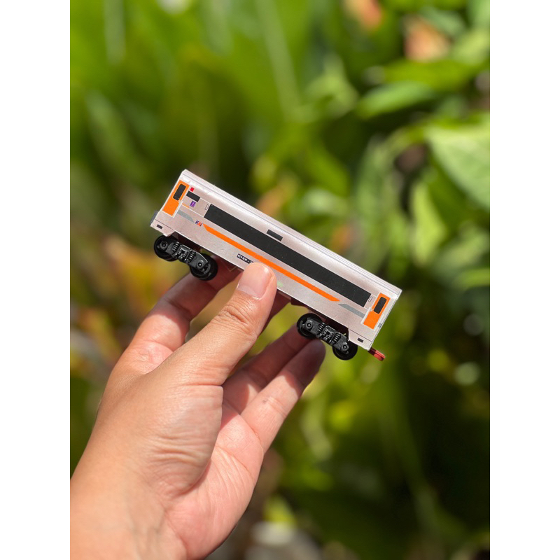 Kereta Penumpang Stainless Steel | Gerbong Penumpang - Mainan Kereta Api Indonesia | Miniatur