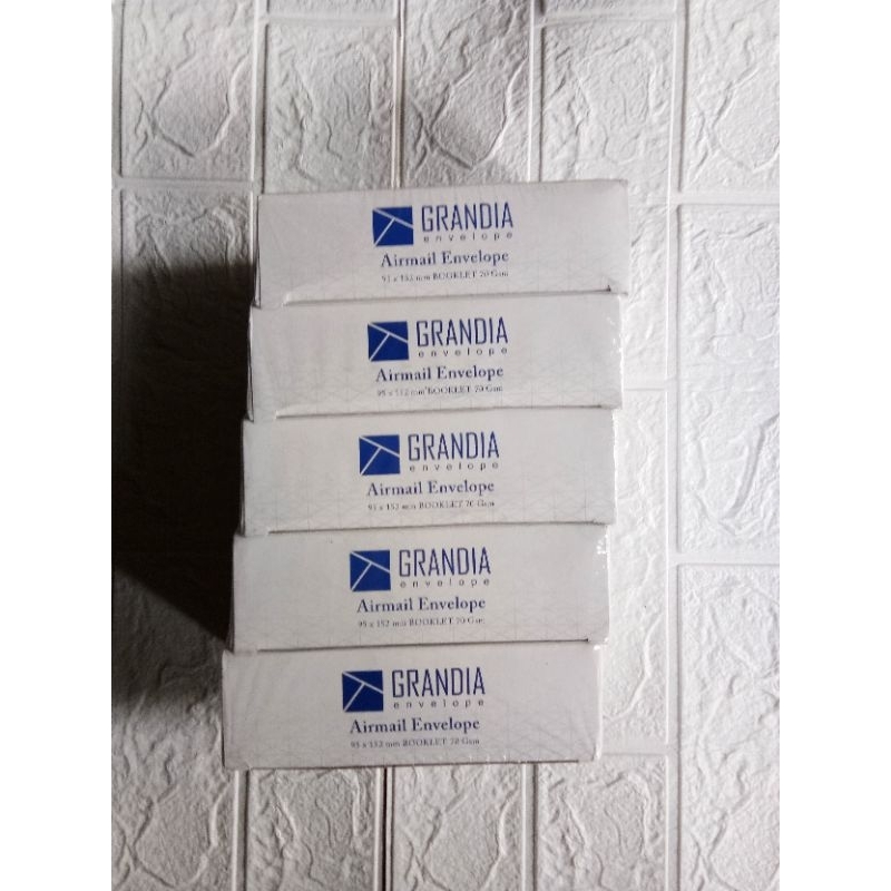 

Amplop grandia