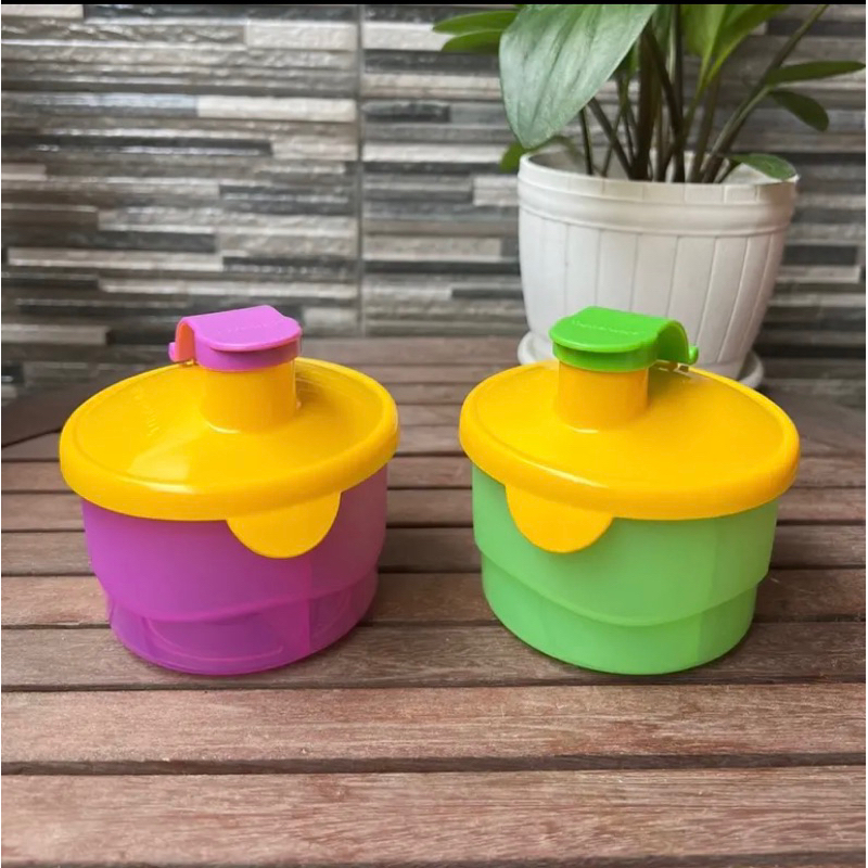 Tupperware Formula Dispenser/ tempat susu formula