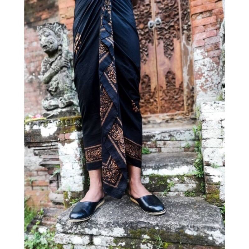 KAMEN SETENGAH JADI DEWASA