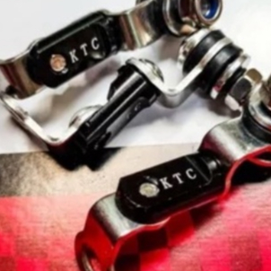 BREKET TABUNG KTC PEGANGAN TABUNG MINYA REM KTC BREKET FLUID TANK TABUNG KTC BREMBO