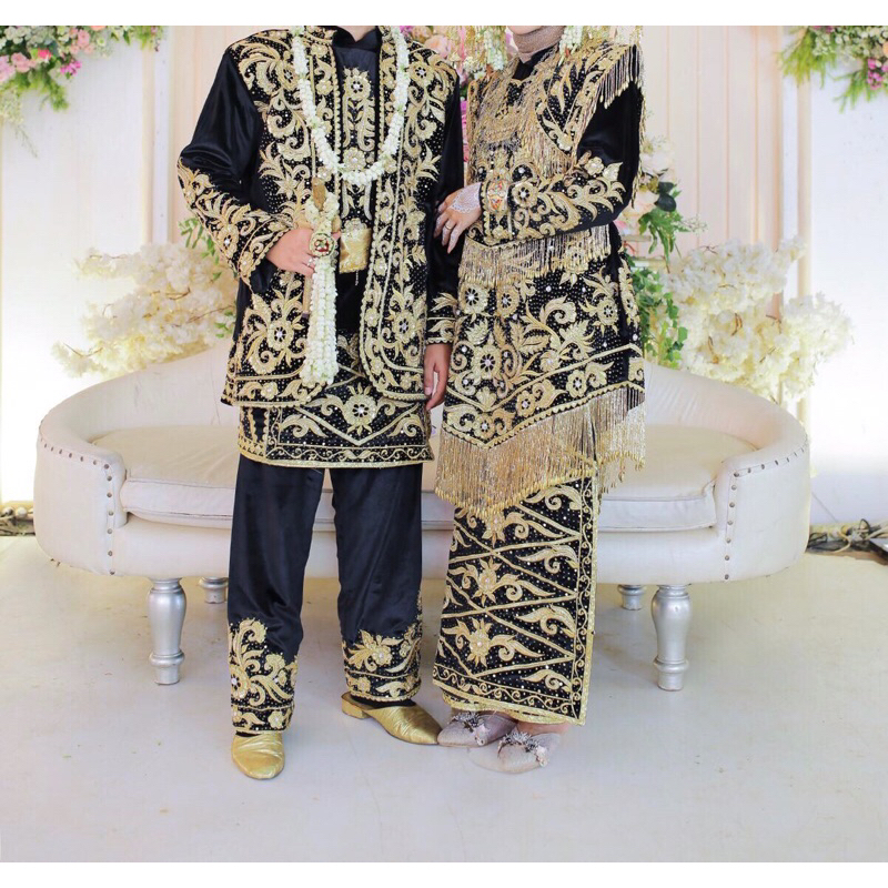 SOLD Baju Pengantin Adat Minang Bludru Payet Jepang PRELOVED