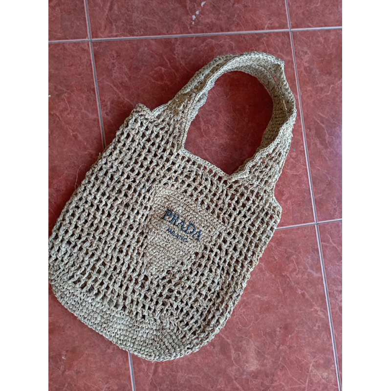 Tas Slempang Agel PRADA MALINO