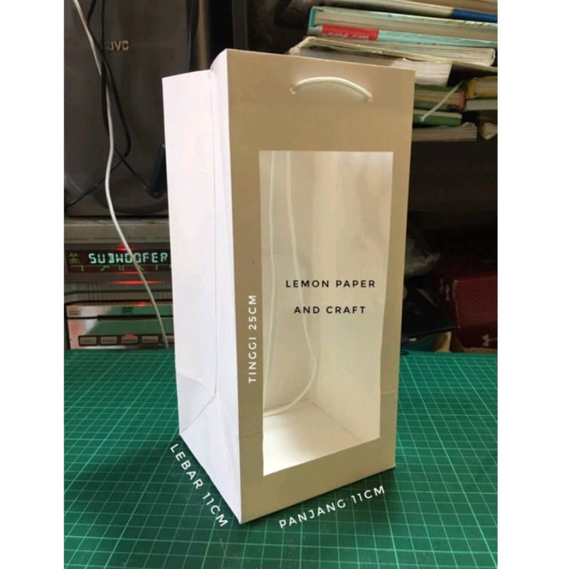 

Paperbag putih Mika 11*11*25