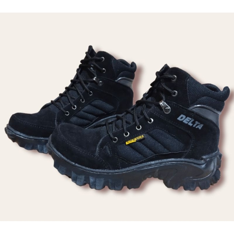 SEPATU SAFETY BOOTS DELTA PENDEK HITAM PRIA TERBARU