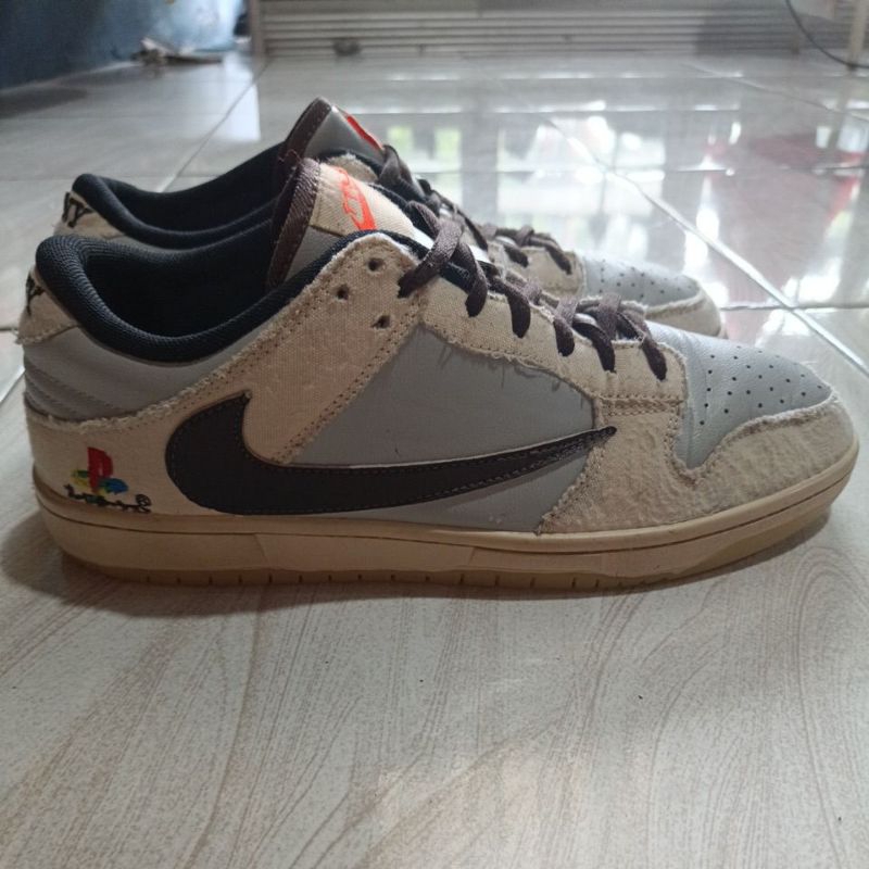 SB Travis scott x PlayStation