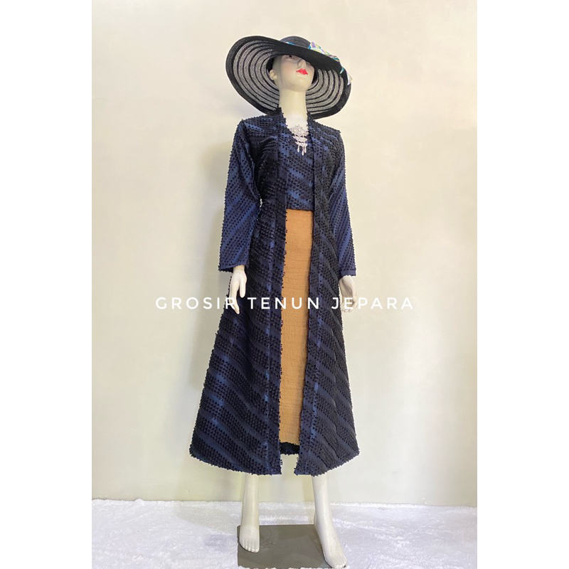 KEBAYA KUTU BARU TENUN BULU VISCOSE PREMIUM IN NAVY