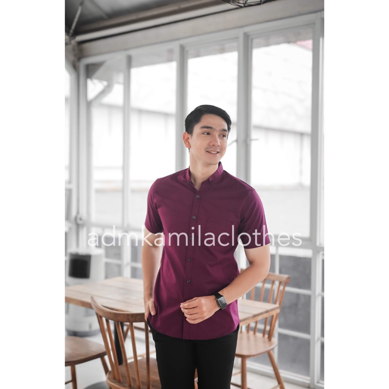 Kemeja pria cowok polos slimfit kasual basic HeM lengan pendek taro