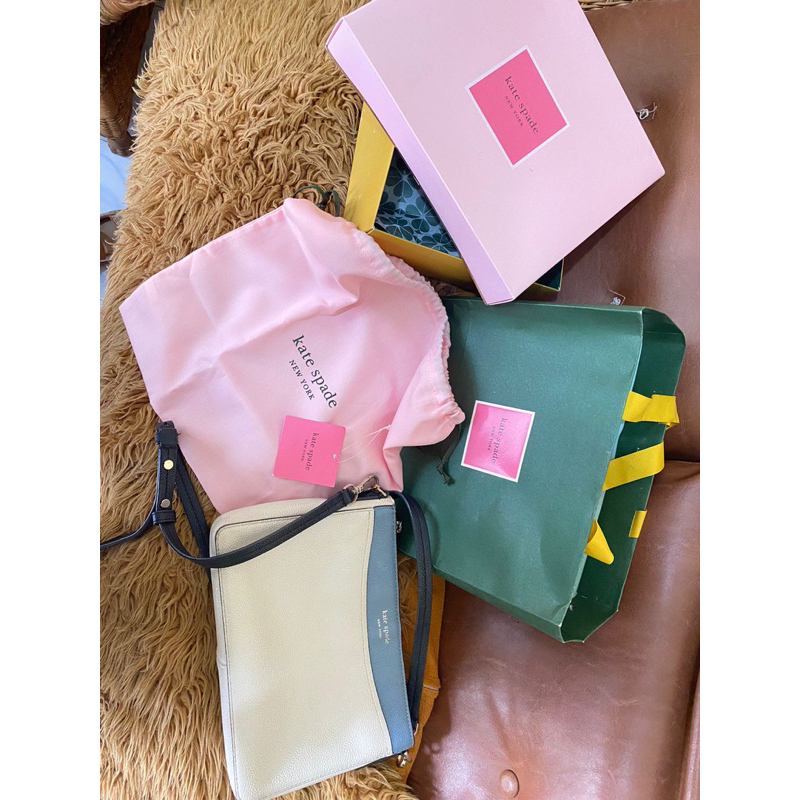 Preloved sling bag Kate Spade Original