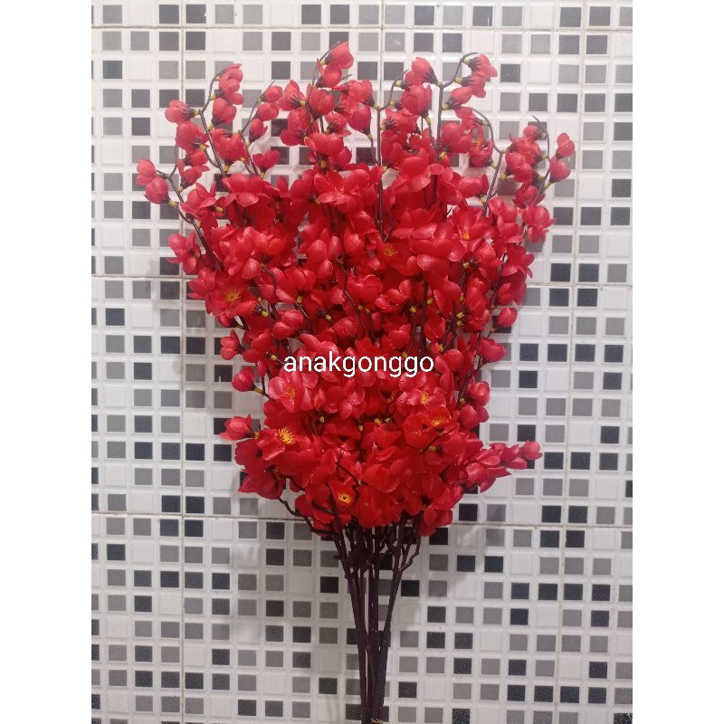 Dekorasi Cafe Hotel Bintara Florist Bunga Sakura Artificial Plastik Merah Harga per Satu 1 Lusin