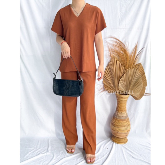 ELZY ONE SET - Premium One Set Pleats Plisket Korean Setelan Outfit Big Size Pakaian Wanita