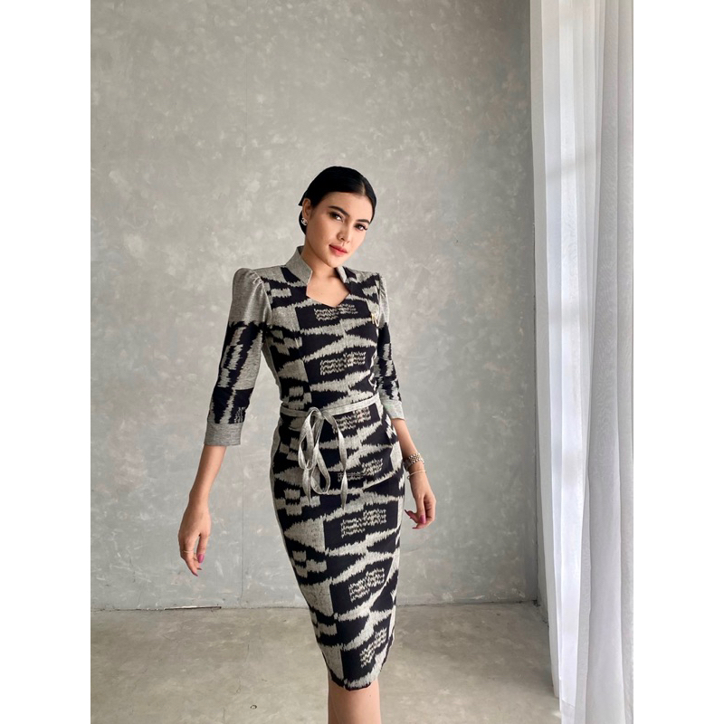 IKI TENUN /CLAUDIA DRESS TENUN