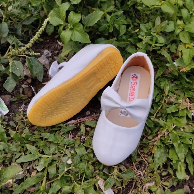 khainuna flats shoes anak pita tengah kilat size 22-25