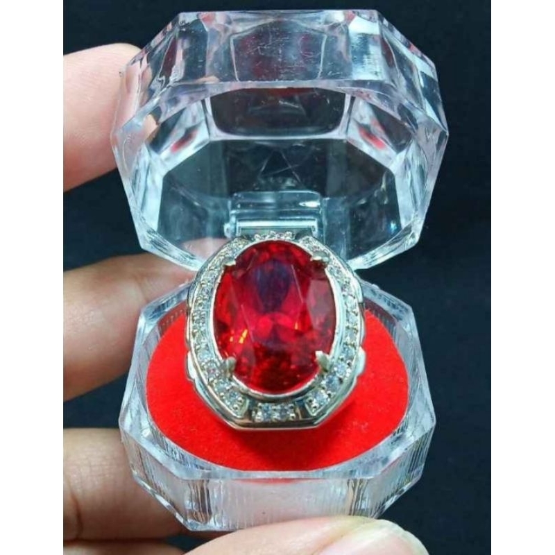 Batu permata Merah Siam Cutting