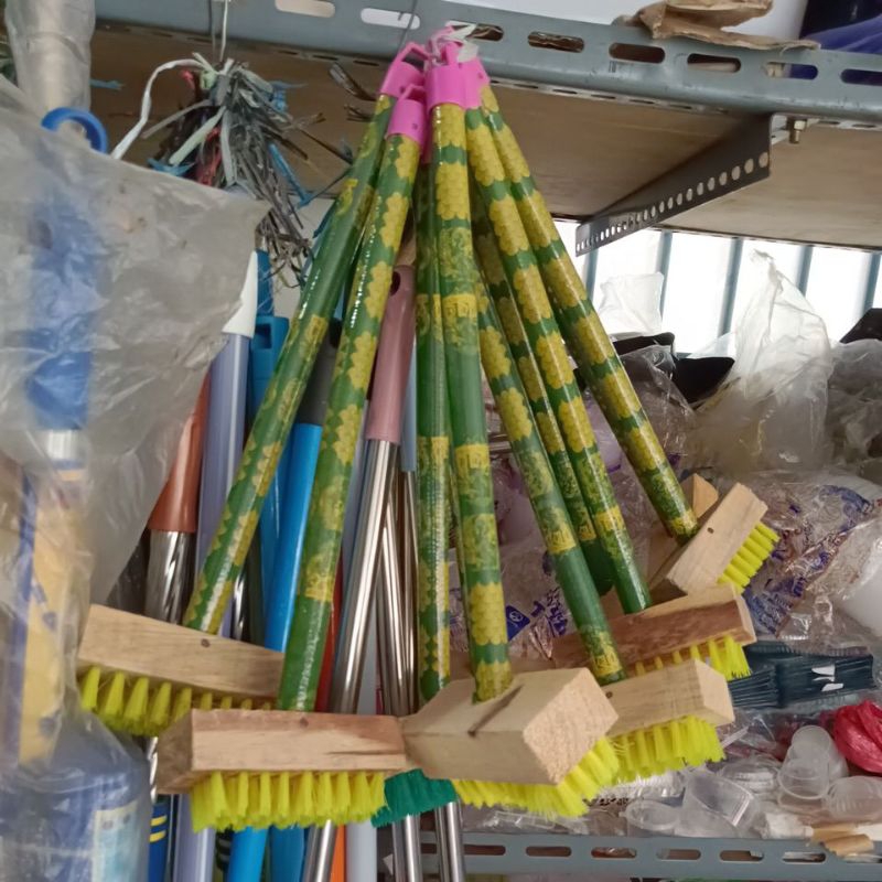 Sikat Kamar Mandi Gagang Panjang /sikat WC / sikat lantai / SIKAT LANTAI GAGANG KAYU