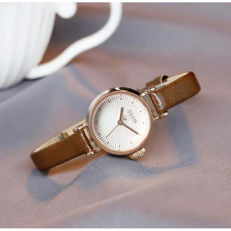 Julius JA-1371 Versatile Retro Disc Belt Gadis Sederhana Korea Air Quartz Bagsomnia Watch