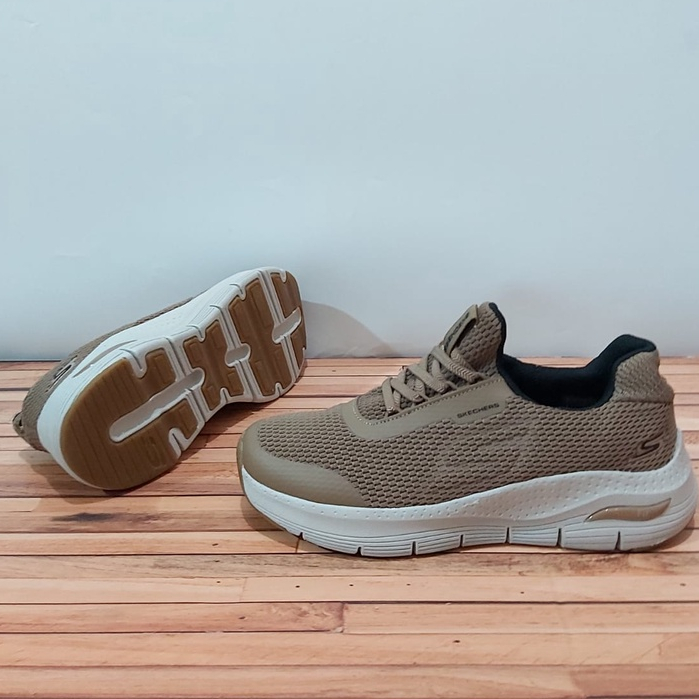 NEW ARRIVAL !! SKECHERS ARC FIT VISTA MAN / SNEAKERS PRIA / SEPATU PRIA / SEPATU LARI / SKECHERS PRIA