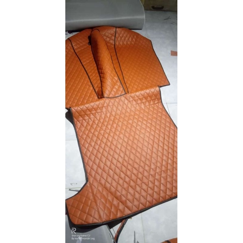 karpet lantai dasar mobil