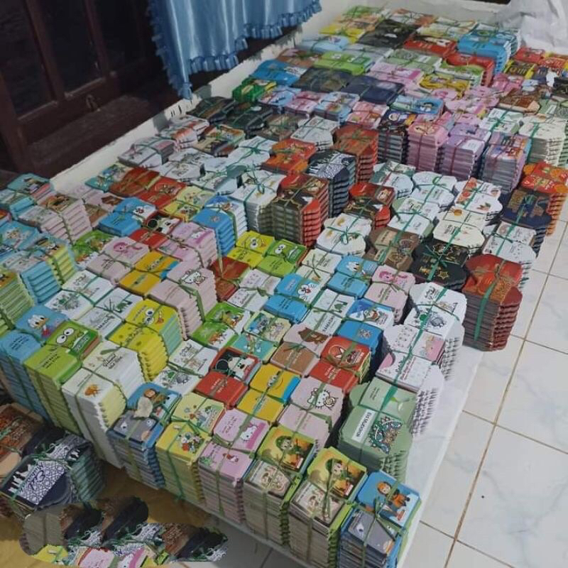 

Ready Angpau lebaran size medium | Angpau siap jual , siap pakai | Angpau karakter snack |Amplop lebaran |Amplop snack sudah di lem |Syeena.collection